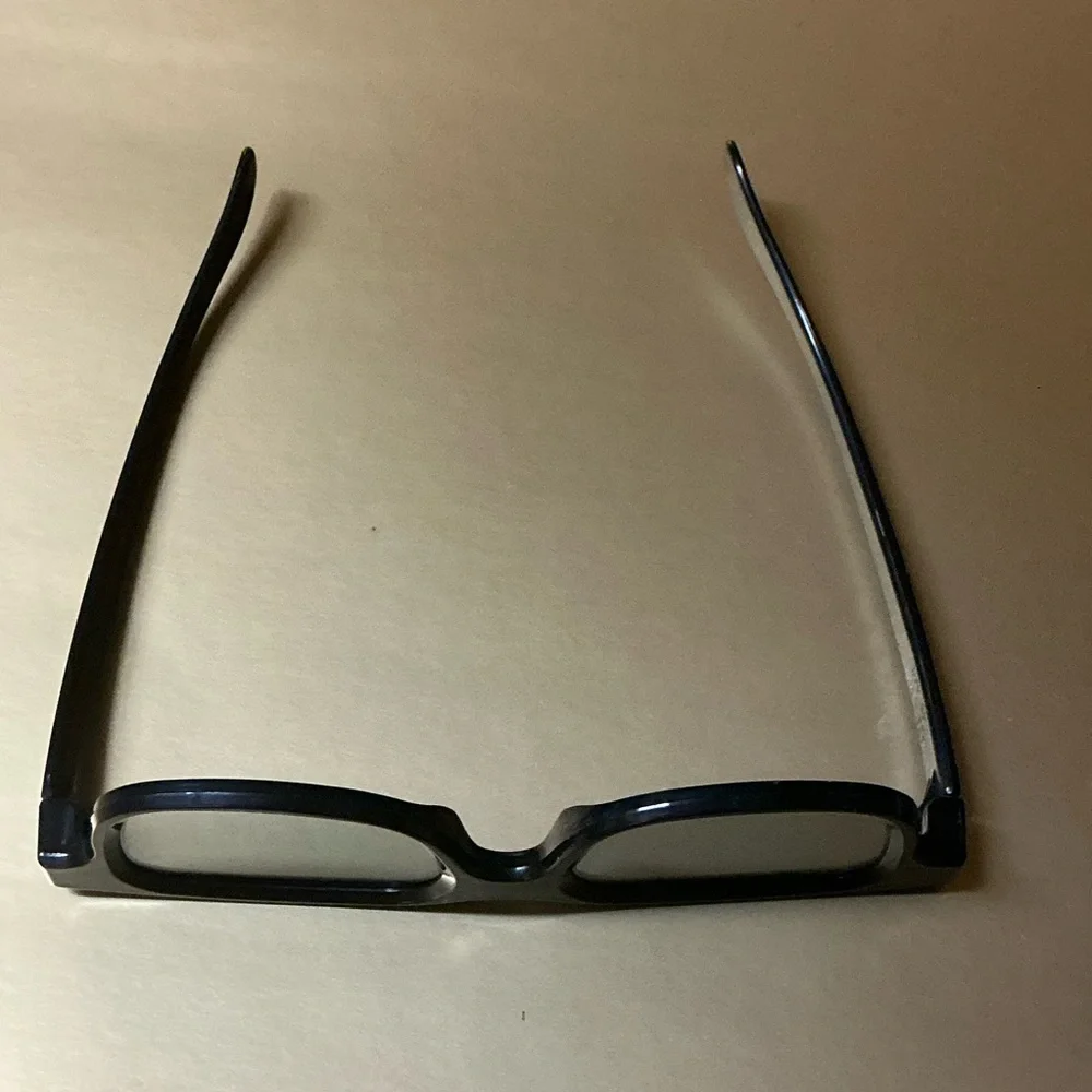 3D Black Glasses